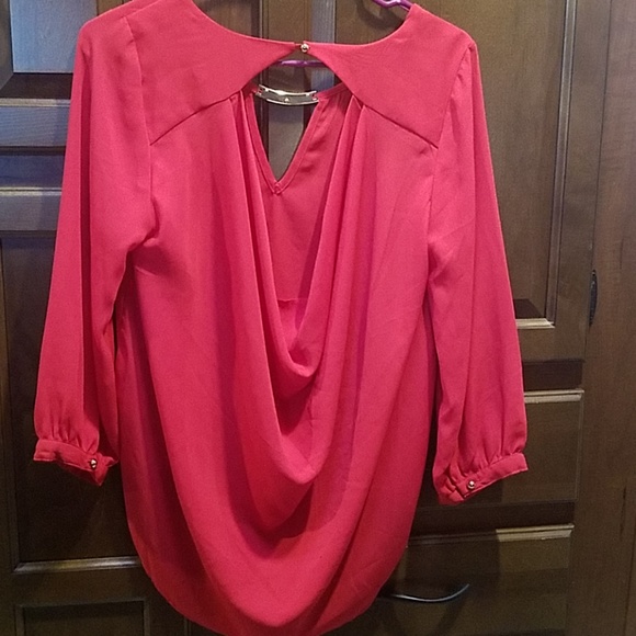 Blouse - Picture 2 of 3